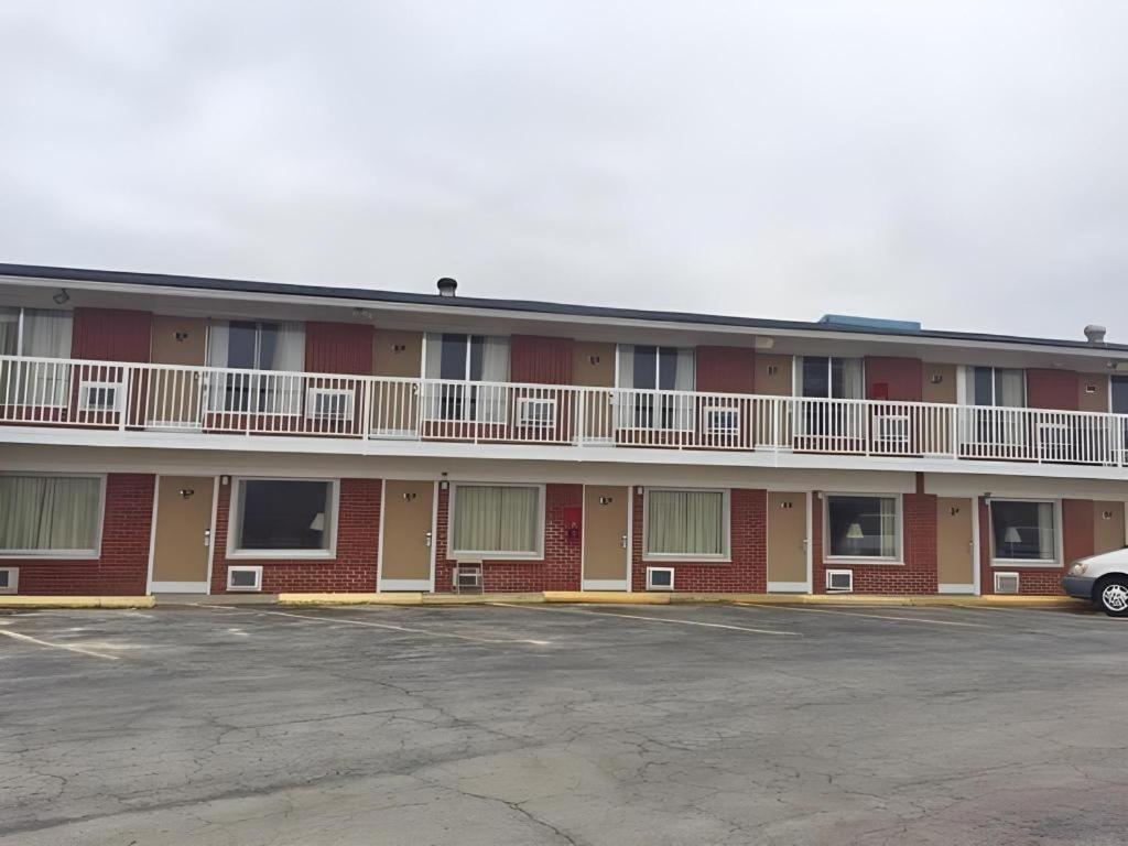 Americas Best Value Inn & Suites Macon At Sunset Dr Eksteriør bilde